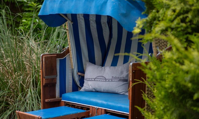 Puttgarden Apartamento | Relax in the heart of Fehmarn: ideal for families and animal lovers!