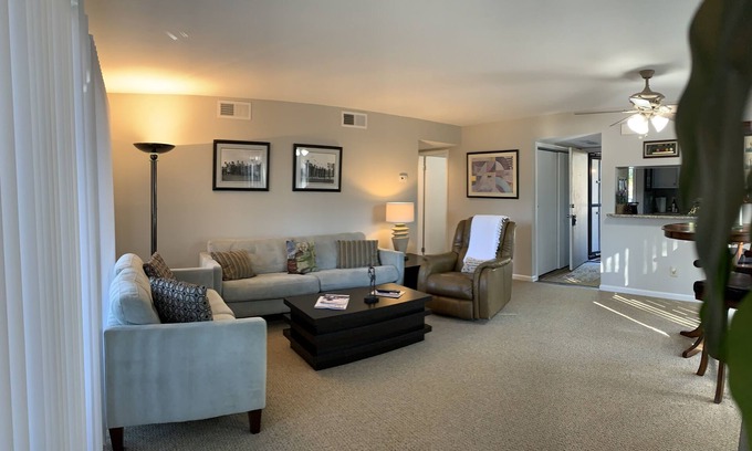 Pinehurst Condominio | ¡Relájese en el corazón de Pinehurst en el # 5!