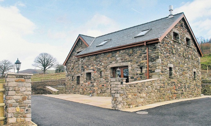Neath Cabaña | Alojamiento de 3 habitaciones en Crynant, near Neath