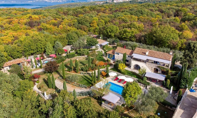 Sveti Ivan Dobrinjski Casa | Alojamiento de 2 habitaciones en Dobrinj