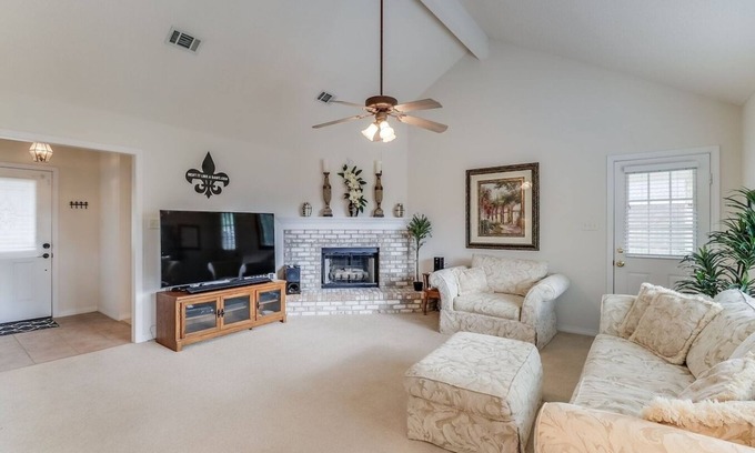Ocean Springs Casa | Relax in your Private Paradise