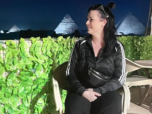 Giza Hotel | Relax pyramids view