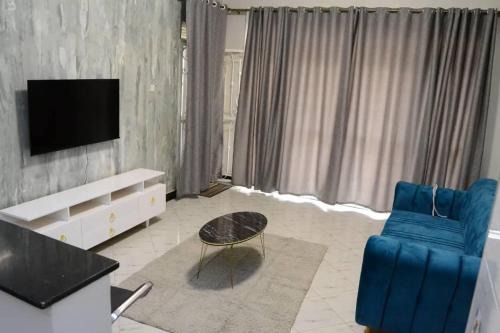 Kampala Apartamento | Relax, Unwind, 2 Bed Haven near Kavumba Rec Center