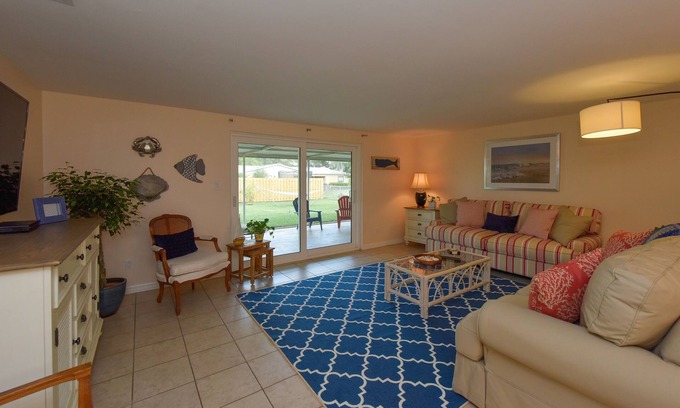 Gulf Gate Estates Casa | Relájese todo el año en la hermosa Sarasota