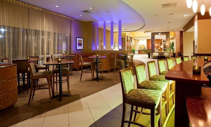 Wauwatosa Hotel | Relaxation Retreat in West Wauwatosa! 4 Modern Units, Pets Allowed, Free Parking