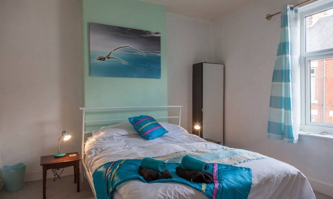 Guisborough Casa | Inviting 2-Bed House in Guisborough plus sofabed