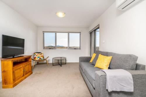Wright Apartamento | Relaxing 2BR Apt in North Point Complex - Hosted by Canstay
