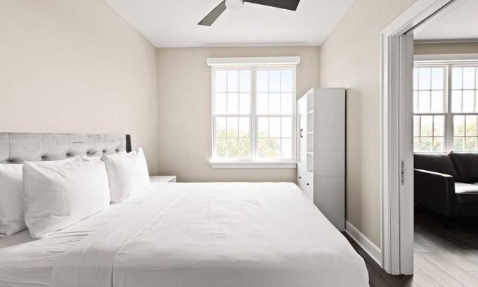 New Orleans Hotel | Relaxing 2BR Retreat in Downtown New Orleans