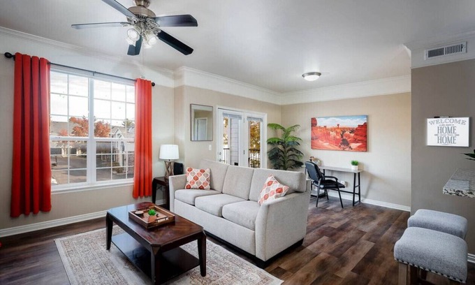 Cottonwood Heights Apartamento | Relaxing Apt *Close to SKIING*HotTub, Gym