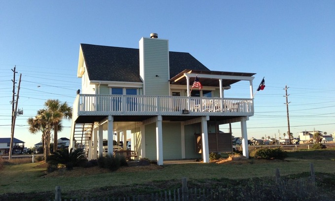 Galveston Casa | Relajante escapada frente al mar en Sea Isle! 3 dormitorios / 2 baños con excelentes vistas