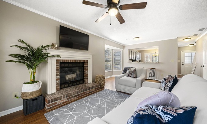 Smyrna Casa | Relaxing BoHo Retreat near Truist Park