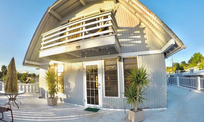 Rio Piedras Chalet De Esquí | Relajante Chalet con hermosos amaneceres y atardeceres!