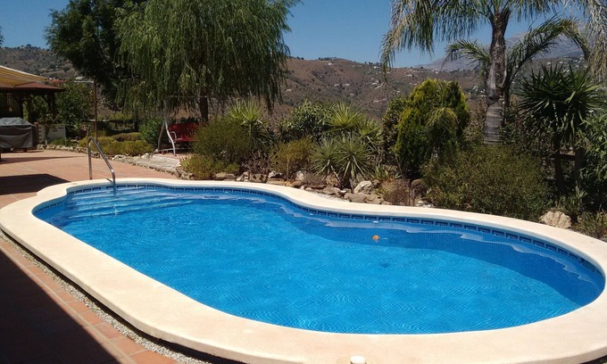 Cómpeta Villa | Relajante Country Villa en un hermoso entorno de montaña, fácil acceso a la costa.