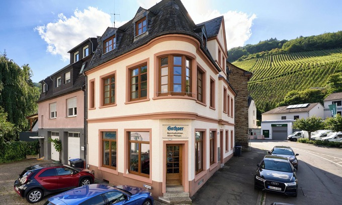 Traben-Trarbach Apartamento | Relaxing Getaway in Traben-Trarbach – Cozy and Modern