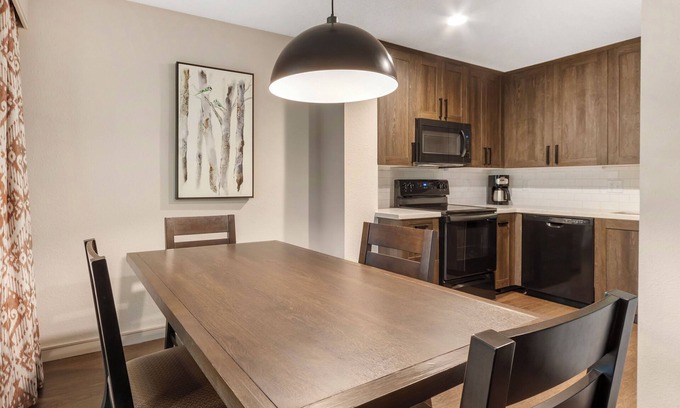 Sapphire Complejo | Relaxing Getaway! 2 Spacious Units with Kitchen, Near Ski Sapphire Valley
