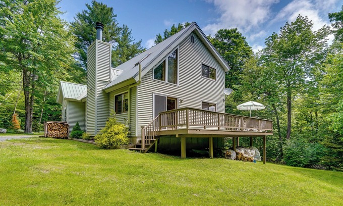 West Dover Casa | Relaxing Home Mins from Mt Snow, Hiking, & Lakes