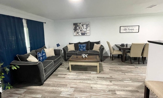 Kreole Apartamento | Relaxing Ideal for Vacation 2 Queens 1 Bath 3 TVs