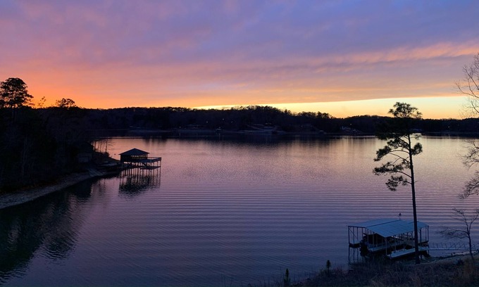 Cook Springs Casa | Relaxing Lakefront Retreat spectacular views w/ boat dock and hot tub