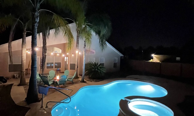 Palm Coast Casa | Relaxing Modern 3 br home with HEATED POOL