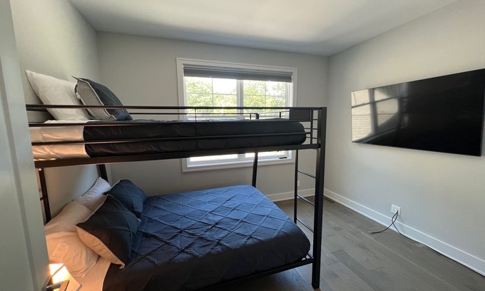 Grand Haven Cabaña | Relaxing Modern Cottage in Grand Haven