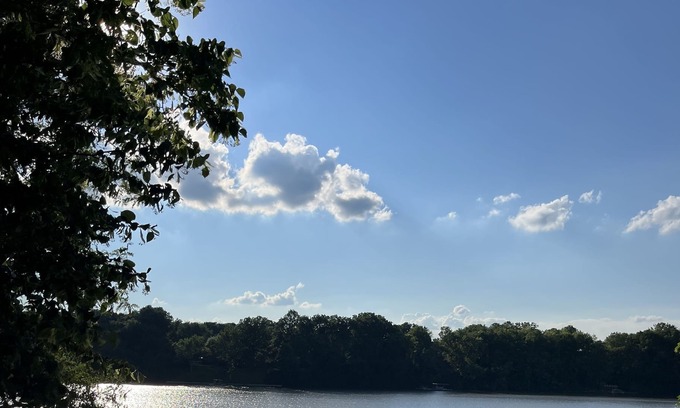 Arcadia Cabaña | Relaxing Morse Lake Waterfront Cottage in Cicero!
