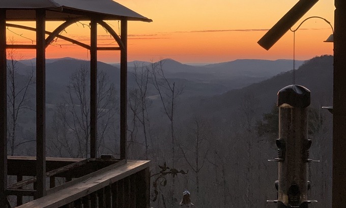 Moravian Falls Apartamento | Relaxing Mountain Apartment