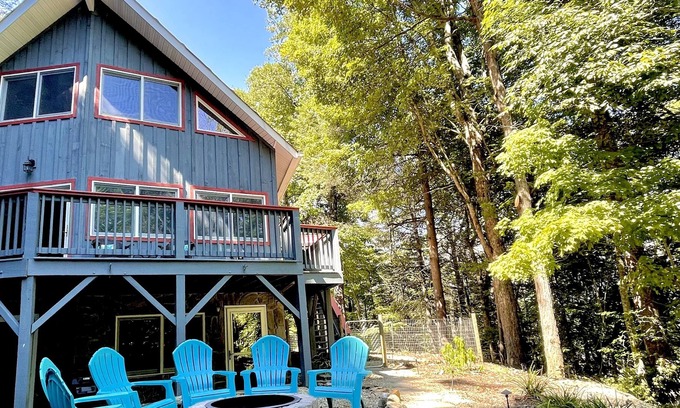Waynesville Chalet De Esquí | Relaxing Mountain Chalet