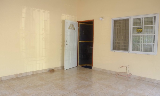Molynes Gardens Casa | Relaxing, private stay at Villa Eccleston