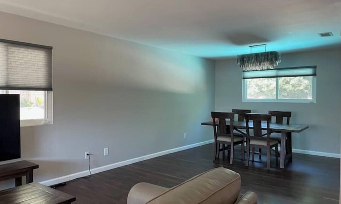 Winter Gardens Casa | Relaxing Retreat - Pool, Deck & RV Parking