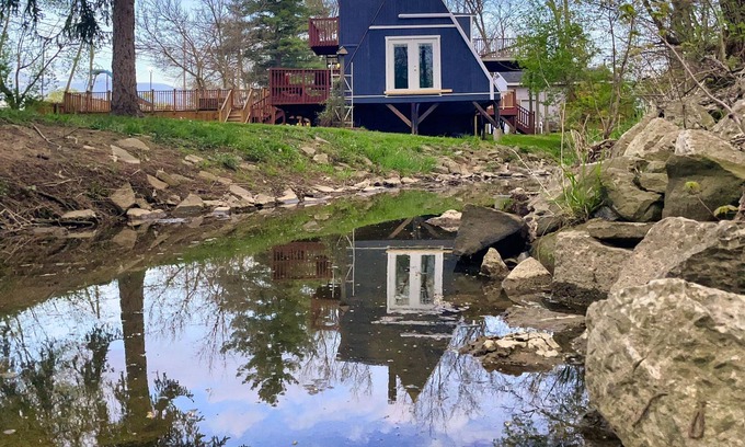 Findlay Chalet De Esquí | Relaxing Scenic 2-Bedroom Retreat With Private Hot Tub