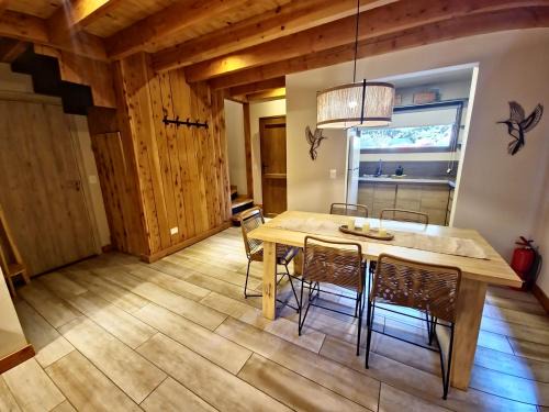 Villa La Angostura Casa | Remanso del Bosque - Cauquen Cabin