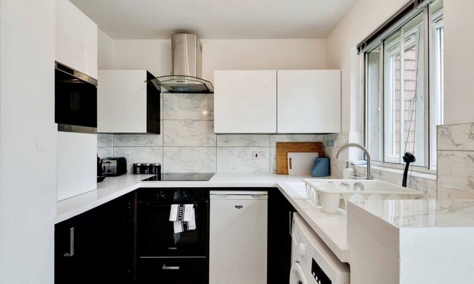 Harlington Apartamento | Remarkable 1-Bed Studio in Hayes
