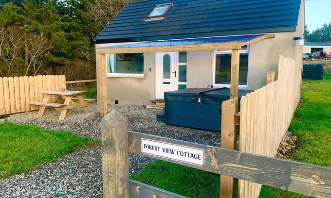 Coleraine Villa | Remarkable 1-bed Villa in Coleraine