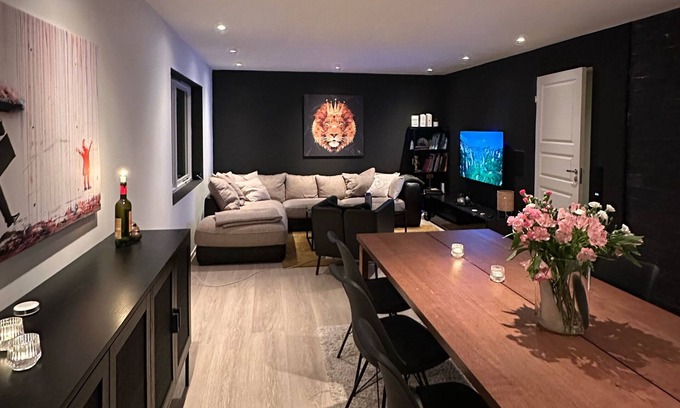 Tromso Apartamento | Remarkable 2-Bed Apartment in Tromso