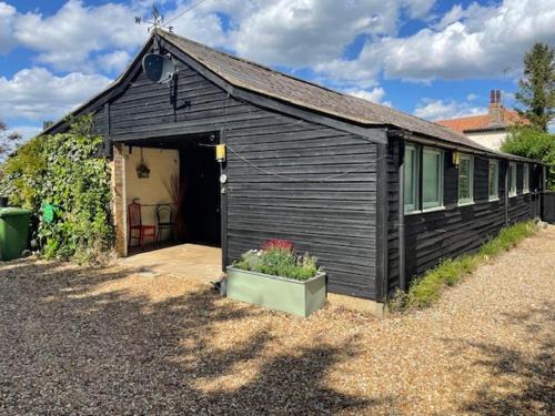 Stow Bardolph Casa | Remarkable 2-Bed Barn in Downham Market