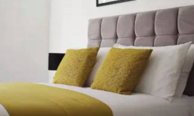 London Borough of Bexley Apartamento | Remarkable 3-Bed Apartment in London