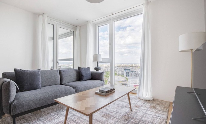 Donaustadt Apartamento | Remarkable Donaustadt 1BR w/ Rooftop Pool & Gym, nr U1, by Blueground
