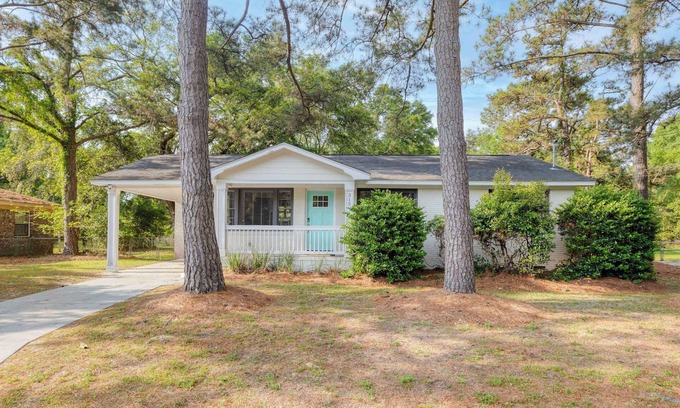 Scanlonville Casa | Remleys Row- mins to Shem Creek and dtwn chs
