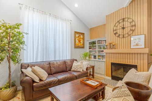 Fullerton Casa | Remodeled House Near Disneyland