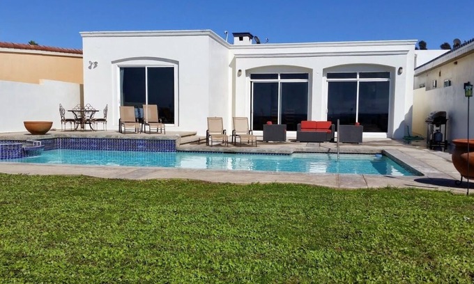Primo Tapia Casa | REMODELED OCEANFRONT HOME WITH PRIVATE POOL AND HOT TUB
