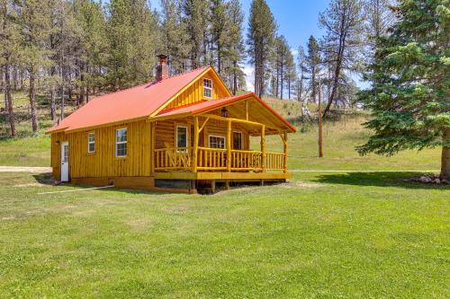 Custer Casa | Remote Custer Cabin with Fire Pit and Near State Park!