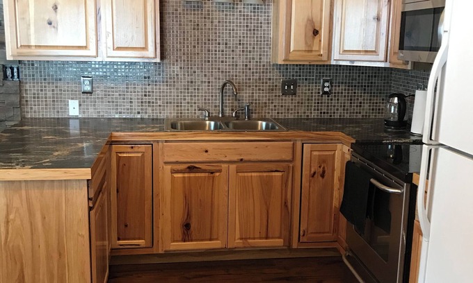 Canyon Creek Cabina | Remote in Rocky Mountains on Continental Divide. Near biking/hiking/ATV trails.