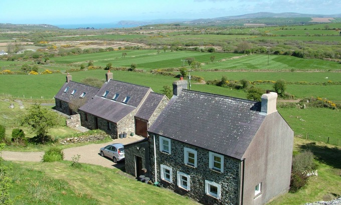 Goodwick Casa | Remota cabaña tranquila. Genial para familias. Vistas panorámicas y cielos. Aire fresco.
