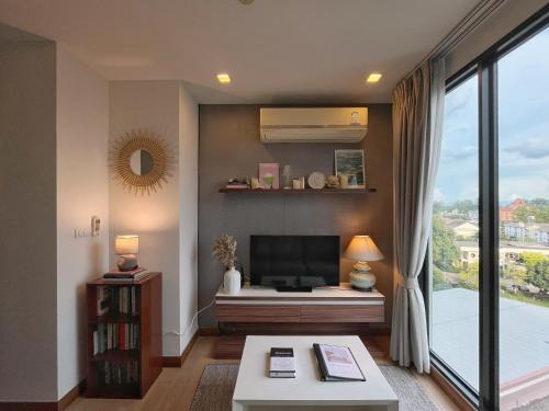 Chang Khlan Apartamento | Remote work friendly apartment with fast wifi - rooftop and gym