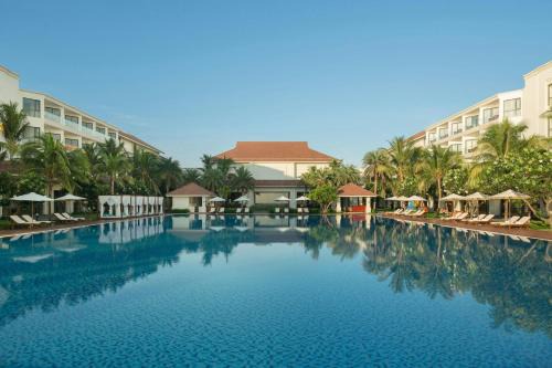 Cua Đai Complejo | Renaissance Danang Hoi An Resort & Spa