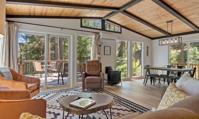 Hill City Cabina | Reno Gulch ★Nature Stay with Views Like No Where Else★