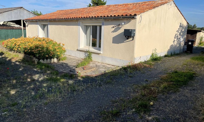 Saint-Michel-en-l'Herm Casa | Casa renovada tranquila, se admiten mascotas, 5 personas