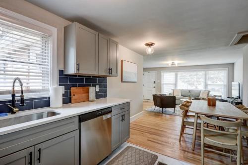 Witmer Casa | Renovated 2 BR home close to Lancaster attractions