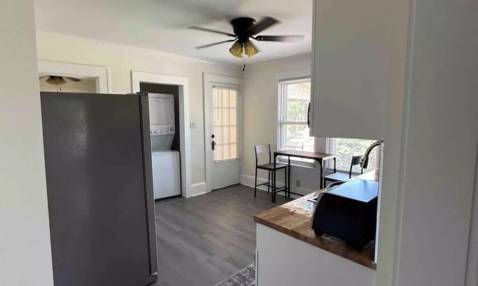 Kannapolis Apartamento | Renovated 2BR/1B Urban Escape