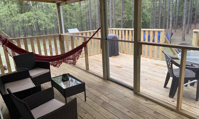 High Springs Casa | Renovated 3 BR Near Ginnie Springs